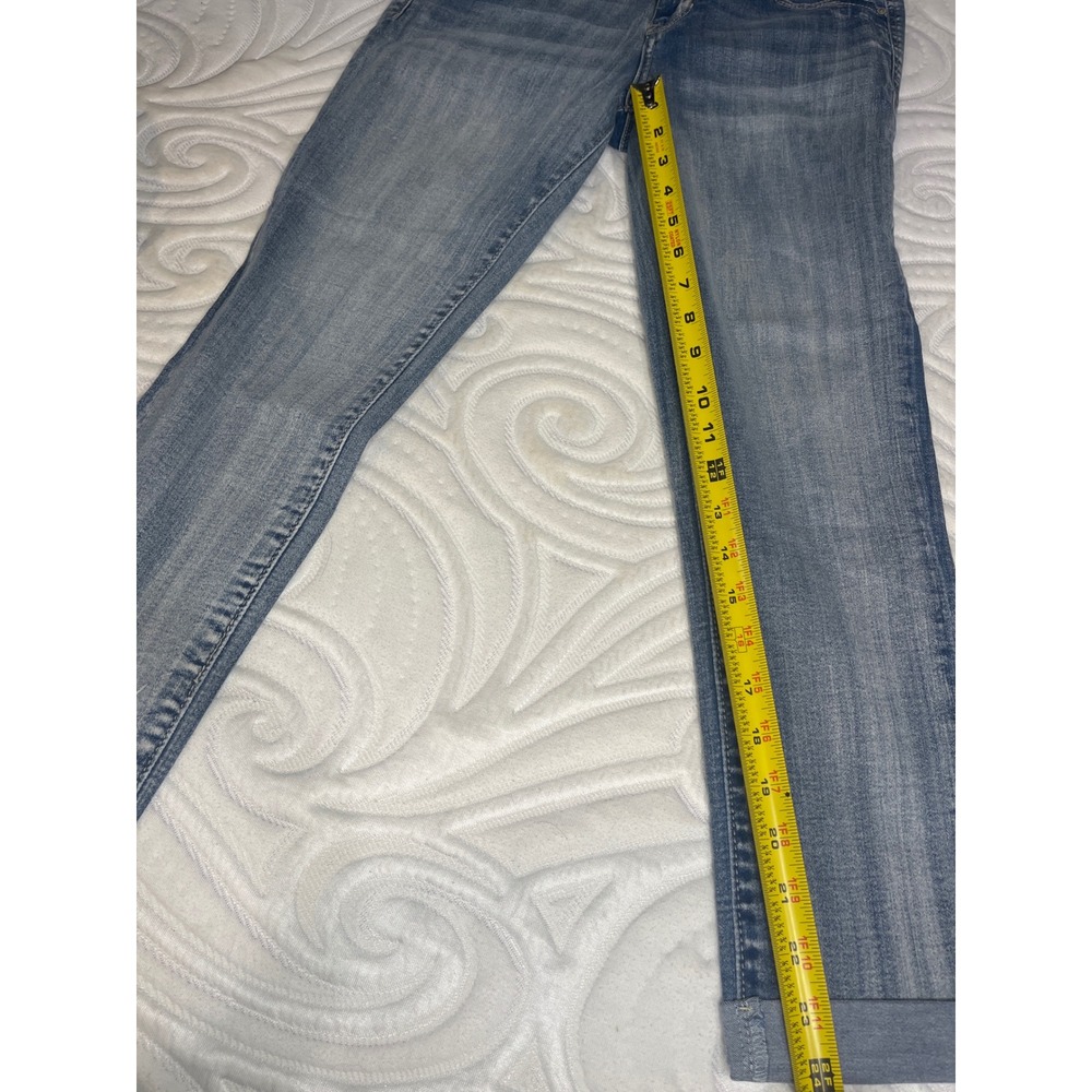 WallFlower Womens Ultra Fit Insta-Soft Crop Jeans Blue Wash Size 7 Juniors New